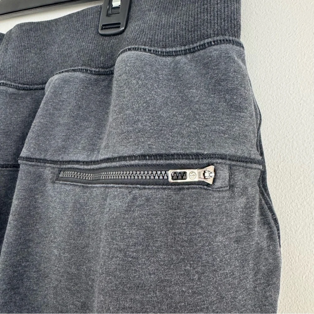 Lululemon Cross Cut Jogger - Picture 7 of 8